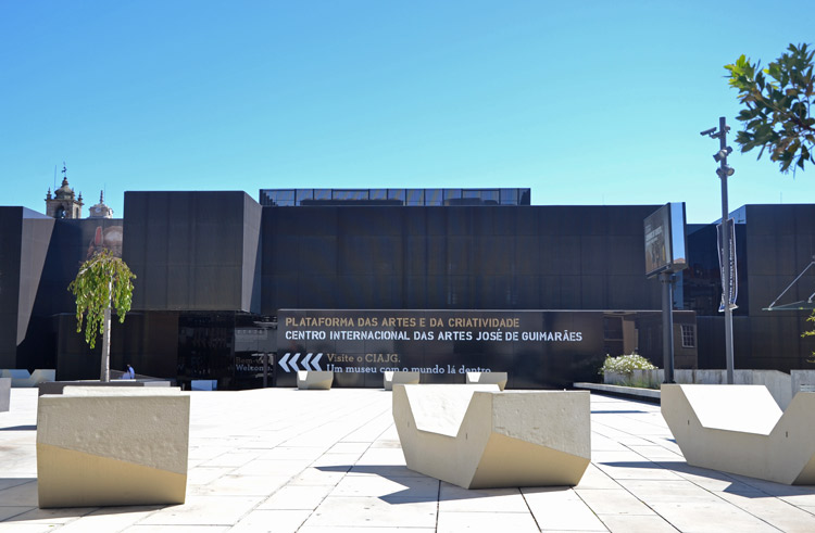 Plataforma das Artes e da Criatividade / Centro Internacional  das Artes José de Guimarães | Portugal | StyleFeelFree