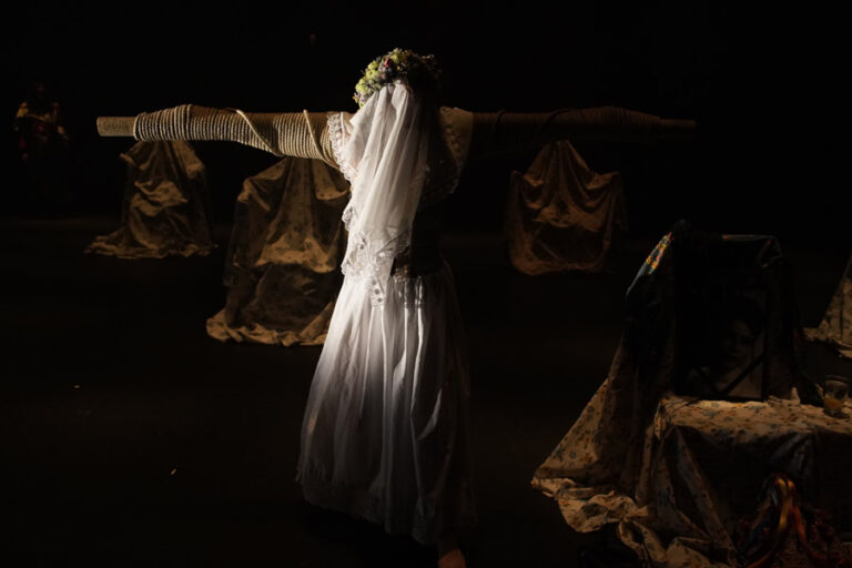 Una costilla sobre la mesa Madre Angélica Liddell Crítica teatral